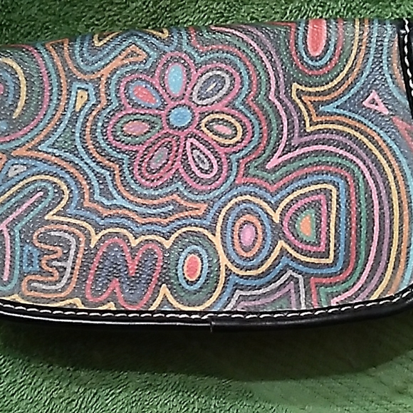 Wristlet - Picture 2 of 4